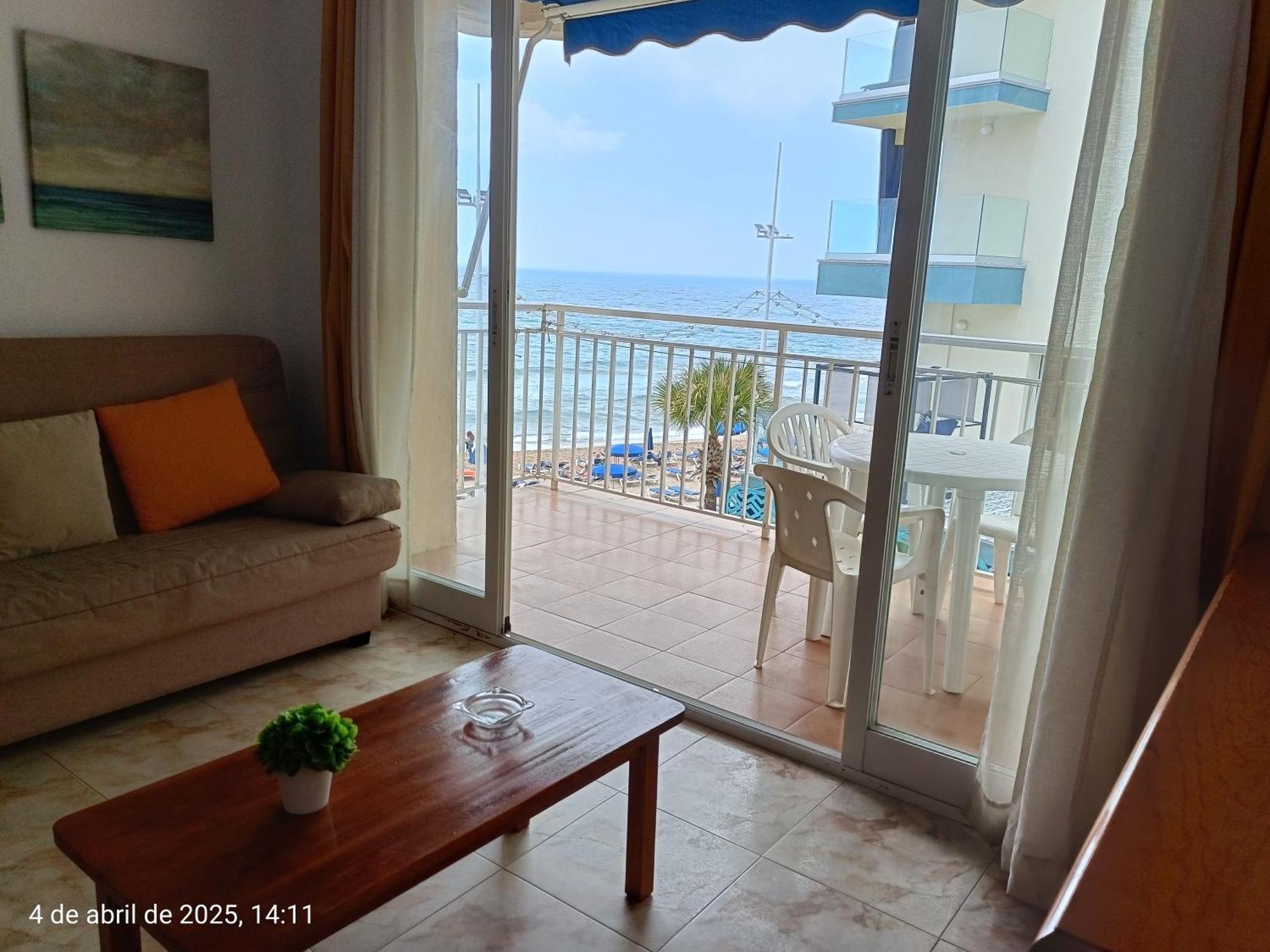 Levante Beach Apartments By Mara Boutique 베니돔 외부 사진